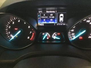 Ford Kuga - afbeelding nr 11