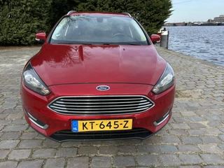 Ford Focus navigatie airco/ecc apk - afbeelding nr 22