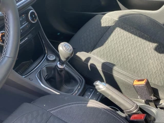 Ford Puma Ford Puma 1.0 EcoBoost Hybrid Titanium 125pk | Comfort pakket | Winterpack | Panoramadak | Trekhaak | Adaptieve Cruise | BLIS - afbeelding nr 30