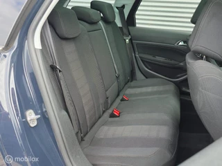 Peugeot 308 Peugeot 308 SW 1.2 PureTech Allure | Pano | Airco | Navi - afbeelding nr 30