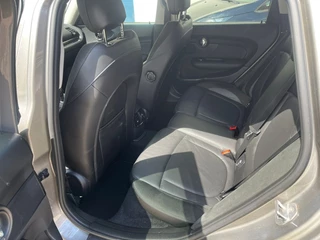 MINI Clubman MINI Clubman 1.5 Business Edition Car Play Leder - afbeelding nr 16