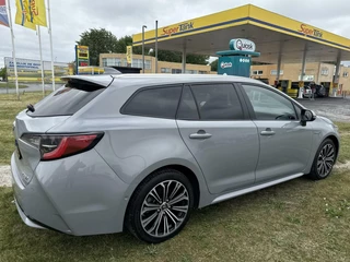 Toyota Corolla Touring Sports Toyota Corolla Touring Sports 1.8 Hybrid - NAVI/CAM/PDC/NAP - afbeelding nr 17