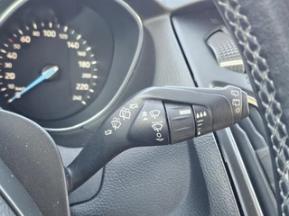 Ford Focus Ford Focus 1.0 Trend Edition Airco | Bluetooth | Navigatie | PDC achter | Multifunctioneel stuurwiel | Nette auto! - afbeelding nr 15