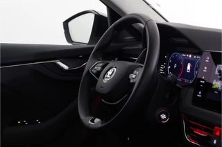 Škoda Kamiq ŠKODA Kamiq 1.0 TSI Business Edition > Automaat/Zwart dak/Trekhaak/17inch/Winterpakket/Design-pakket Suite... | 7881 | - afbeelding nr 10