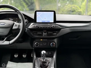 Ford Focus Ford Focus 1.0 EcoBoost ST Line | Carplay | PDC | - afbeelding nr 21