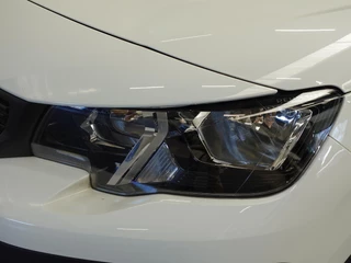 Peugeot Partner Peugeot Partner 100pk L1 Navigatie Apple Carplay Trekhaak Parkeersensoren Camera  Cruise control - afbeelding nr 5
