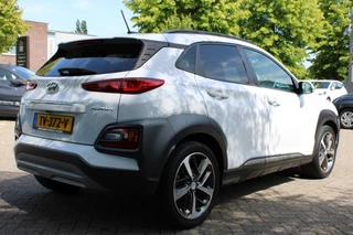 Hyundai Kona Hyundai Kona 1.0T Premium Navi/Leder/Wint/Cam/Pdc/Cool/18