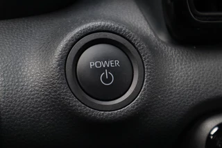 Toyota Yaris Toyota Yaris 1.5 Hybrid 130 Executive Stuur/Stoelverw/Dodehoek/PDC - afbeelding nr 24