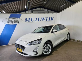 Ford Focus Ford Focus 1.5 EcoBoost 150PK Titanium Business / NL Auto - afbeelding nr 2