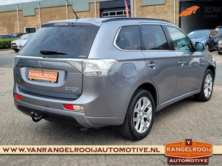 Mitsubishi Outlander Mitsubishi Outlander 2.0 PHEV Executive Edition, trekh., xenon, clima, cruise, 18