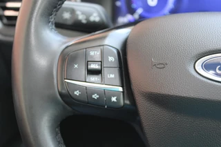 Ford Kuga Ford Kuga 2.5 FHEV Titanium | Navigatie | Camera | Cruise Control | Lichtmetalen velgen - afbeelding nr 12