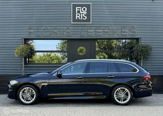 BMW 5 Serie BMW 5-serie Touring 528xi | M Sport | X Drive | T Haak - afbeelding nr 2