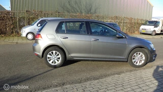 Volkswagen Golf Volkswagen Golf 1.6 TDI Highline BlueMotion - afbeelding nr 3