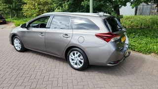Toyota Auris Toyota Auris 1.8 Hybrid Trend Panoramadak - afbeelding nr 10