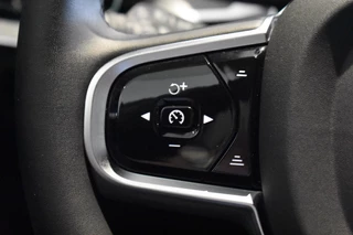 Volvo V60 Volvo V60 T6 350pk AWD Plus Dark | 19'' | Trekhaak | Harman/Kardon | 360 - afbeelding nr 36
