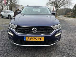 Volkswagen T-Roc Volkswagen T-Roc 116 pk TSI Style clima p sens camera - afbeelding nr 3