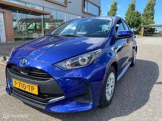 Toyota Yaris Toyota Yaris 1.5 Hybrid Automaat Trendline 5 deurs , Navigatie , Camera , Climate controle , Cruise Controle  , Hybride  brandstof verbruik 1 ltr 20 km , 10 jaar fab garantie - afbeelding nr 9