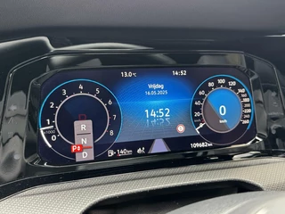 Volkswagen Golf Volkswagen Golf 1.5 eTSI R-Line Automaat | Panoramadak | LED | Black Style | Harman/Kardon HiFi | Achteruitrijcamera | Sfeerverlichting | Trekhaak afneembaar | Adaptieve cruise control | Parkeersensoren voor en achter - afbeelding nr 5