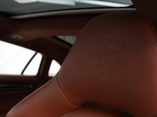 Porsche Panamera Porsche Panamera Sport Turismo 2.9 4 E-Hybrid | Panoramadak | Burmester 3D |  Stoelventilatie | LED Adaptief | 360 camera | Luchtvering | Leder | Stuurverwarming | Soft-close - afbeelding nr 6