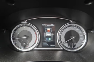 Suzuki Vitara Suzuki Vitara 1.4 Boosterjet Style Smart Hybrid 139pk NAVI, Camera, Schuif/kantel dak, Trekhaak - afbeelding nr 27