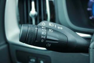 Volvo XC60 Volvo XC60 2.0 T6 Plug-in hybrid AWD Core Bright|LongRange|Clima|Pano|Camera - afbeelding nr 31