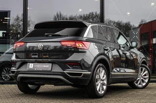 Volkswagen T-Roc Volkswagen T-Roc 2.0 TSI 4Motion - R-line - Carplay - Speciale uitvoering - afbeelding nr 2