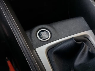 Nissan Micra Nissan Micra 1.0 IG-T 101pk N-Sport | 1ste Eigenaar | Navi | Apple Carplay+Android Auto | Clima | Cruise | Keyless Entry | Pdc+Camera | Licht+Regensensor | Mistlampen | Privacy Glass | 17''lm - afbeelding nr 18