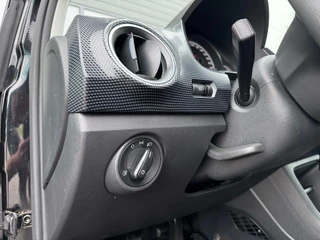 Volkswagen up! Volkswagen Up! 1.0 BMT Move up! Dealer ondh|4seizoensb|Airco - afbeelding nr 26