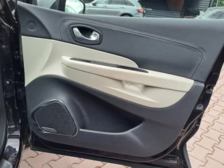 Renault Captur Renault Captur 1.2 TCe Initiale Paris | Automaat | Trekhaak | Stoelverwarming | Twotone | Leder | - afbeelding nr 25
