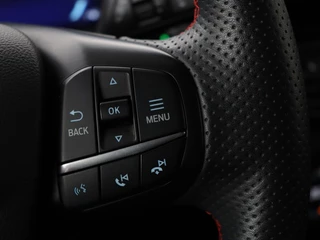 Ford Kuga Ford Kuga 2.5 PHEV ST-Line | Stoelverwarming | Carplay |  B&O Sound | Leder/Alcantara | Full LED | Keyless | Parkeerhulp | Navigatie | Digital Cockpit | Bluetooth | Climate control - afbeelding nr 15