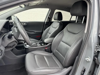 Hyundai IONIQ Hyundai IONIQ Premium EV 38 kWh Adaptive cruise control Climate control Stoel- en stuurverwarming Achterbankverwarming Snelladen - afbeelding nr 3