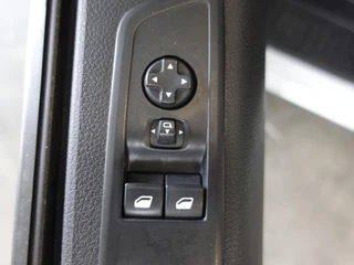 Opel Vivaro Opel Vivaro L2H1 Edition 145PK Automaat Airco Navigatie Bluetooth - afbeelding nr 16