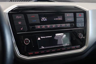 Volkswagen up! Volkswagen up! 1.0 high up! | Cruise Control | Stoelverwarming | PDC - afbeelding nr 16