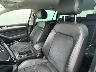 Volkswagen Passat Volkswagen Passat Variant 1.4 TSI GTE Highline - afbeelding nr 24