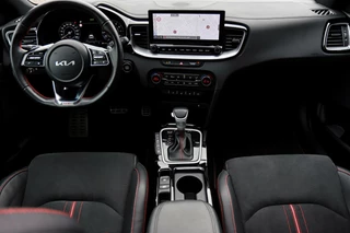 Kia Ceed Kia Ceed 1.6 T-GDi GT /PANODAK/MEMORY/VIRTUAL/STOEL+STUURVERW./CARPLAY/JBL/CAMERA! - afbeelding nr 10