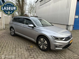 Volkswagen Passat Volkswagen Passat Variant 1.4 TSI GTE - afbeelding nr 3