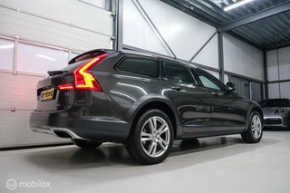 Volvo V90 Volvo V90 Cross Country 2.0 T5 AWD 254 pk | Pine Grey | NL auto NAP | 1e eigenaar | Camera | LED | Dealer OH | - afbeelding nr 13