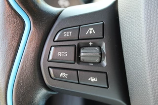 BMW i3 BMW i3 120Ah 42kWh automaat ECC/camera/cruise/DAB/navi/Harman Kardon/Stoelverw - afbeelding nr 12