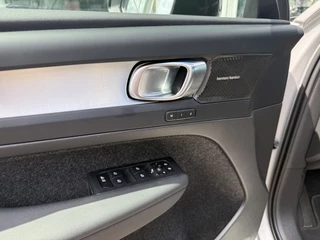Volvo XC40 Volvo XC40 B4 197PK Plus Dark| Adap.Cruise| Trekhaak| Camera| Google| Elek. - afbeelding nr 11