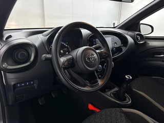Toyota Aygo Toyota Aygo X 1.0 VVT-i MT Pulse | Two-Tone | Adaptieve Cruise Control | Parkeercamera - afbeelding nr 13