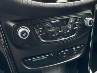 Ford B-MAX Ford B-Max 1.0 EcoBoost Titanium | TREKHAAK | ACHTERUITRIJCAMERA | VOORRUITVERWARMING - afbeelding nr 25