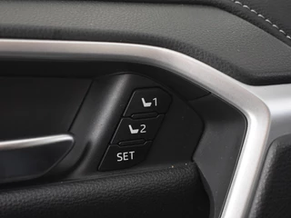 Toyota RAV4 Toyota RAV4 2.5 Hybrid AWD Executive | Trekhaak | Stoelkoeling | Memory seat - afbeelding nr 34