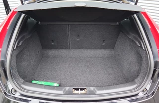 Volvo V40 Volvo V40 2.0 T2 Momentum | voll.dealer oh.| navi | stoelverw.| jaarbeurt - afbeelding nr 32