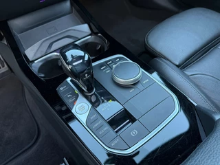 BMW 1 Serie BMW 1-serie 120i High Executive M-Sportpakket|Pano|Trekhaak| - afbeelding nr 66