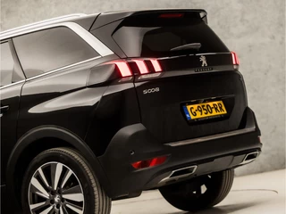 Peugeot 5008 (PANORAMADAK, APPLE CARPLAY, GROOT NAVI, 360 CAMERA, LEDER, SPORTSTOELEN, LED KOPLAMPEN, KEYLESS, DAB+, NIEUWE APK, NIEUWSTAAT) - afbeelding nr 12