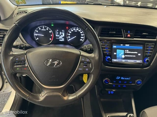 Hyundai i20 Hyundai i20 1.0 T-GDI Comfort NAVI / CAMERA / TREKHAAK / NAP - afbeelding nr 9