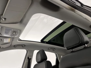 MG ZS EV MG ZS EV Luxury 45 kWh (INCL-BTW) *PANO | FULL-LEATHER | CCS-FASTLOADER | KEYLESS | NAVI-FULLMAP | ADAPTIVE-CRUISE | CAMERA | HEATED-SPORTSEATS | CARPLAY | BLINDSPOT | DAB | LANE-ASSIST | 17