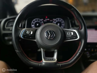 Volkswagen Golf Volkswagen Golf 2.0 TSI GTI TCR/ 290 PK / ACC / Nieuwe staat - afbeelding nr 38