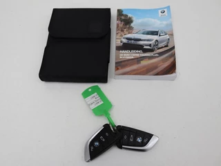 BMW 3 Serie BMW 3-serie 330e eDrive Edition | Trekhaak | Leder |  Stoelverwarming | Carplay | Live Cockpit | Full LED | DAB | Climate control | Parkeerhulp - afbeelding nr 20