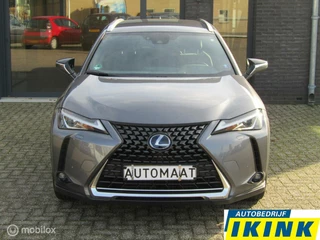 Lexus UX Lexus UX 250h Business Line | Camera, Trekhaak - afbeelding nr 2